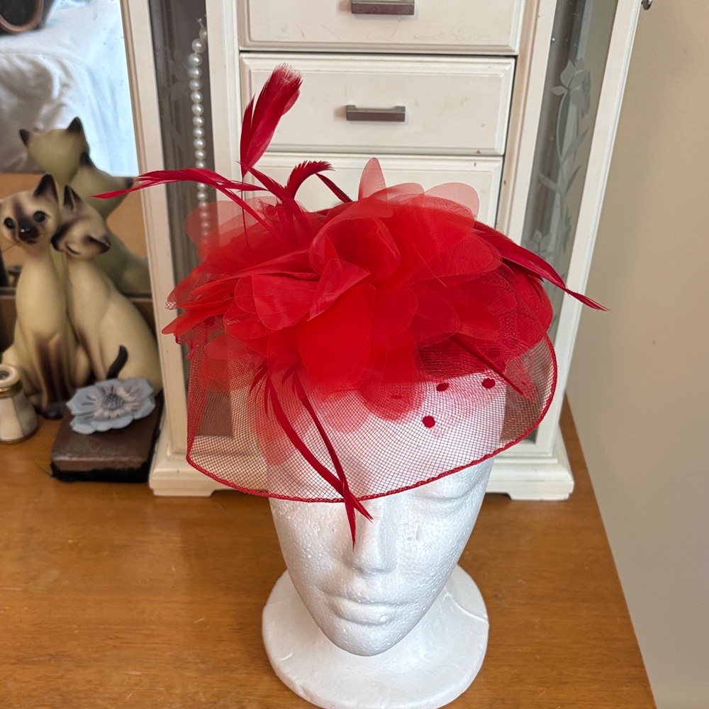 Elegant Red Fascinator Hat